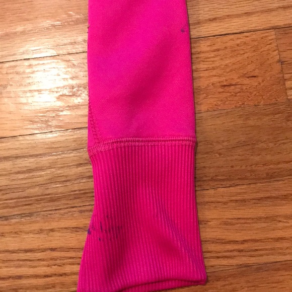 Pink Reebok Sweatshirt - Picture 4 of 4